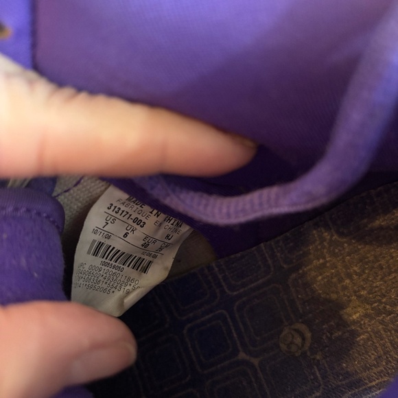 Vintage dinosaur jr X nike rare sneakers * accepting offers - Picture 2 of 16